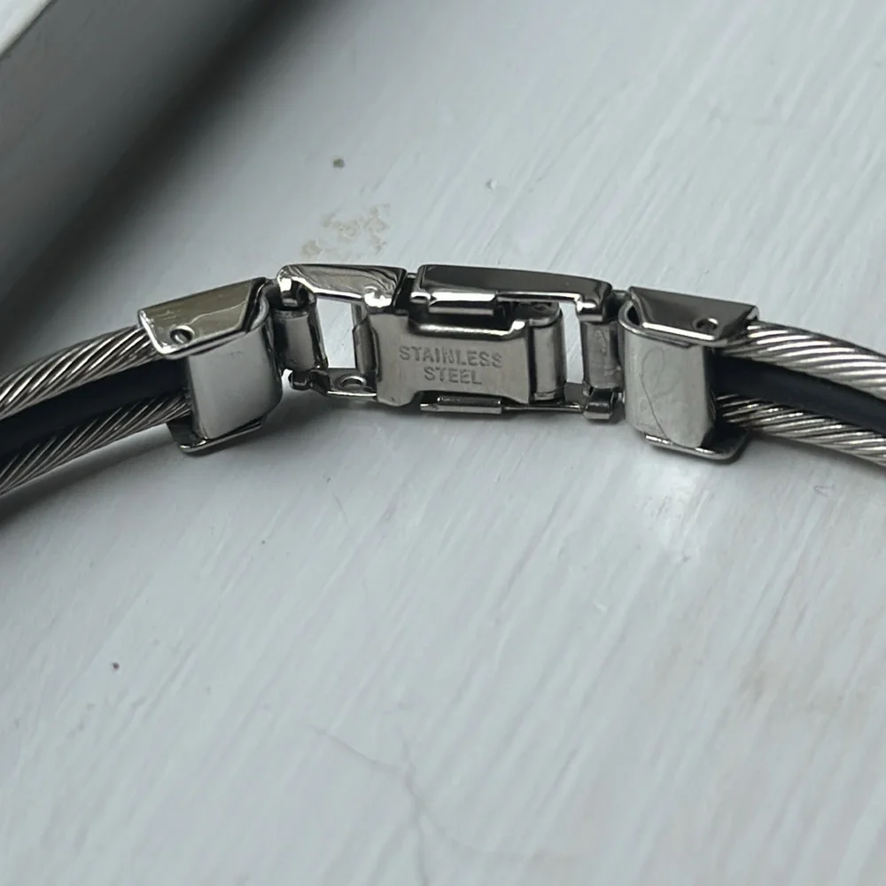 LAURA Black rubber Stainless Steel ID Bracelet Punk Grunge - Picture 3 of 5